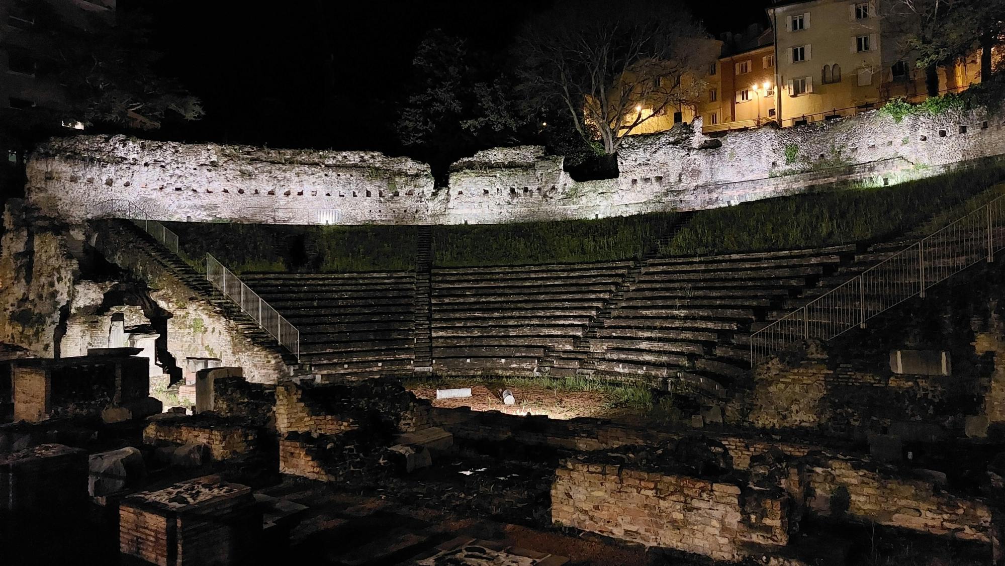 Half-day guided tour of Trieste with panoramic bus tour