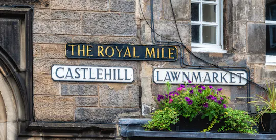Passeio pedestre autoguiado pela Royal Mile de Edimburgo com aplicação móvel