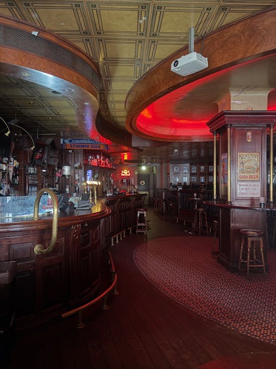 Oslo pub crawl with a local guide