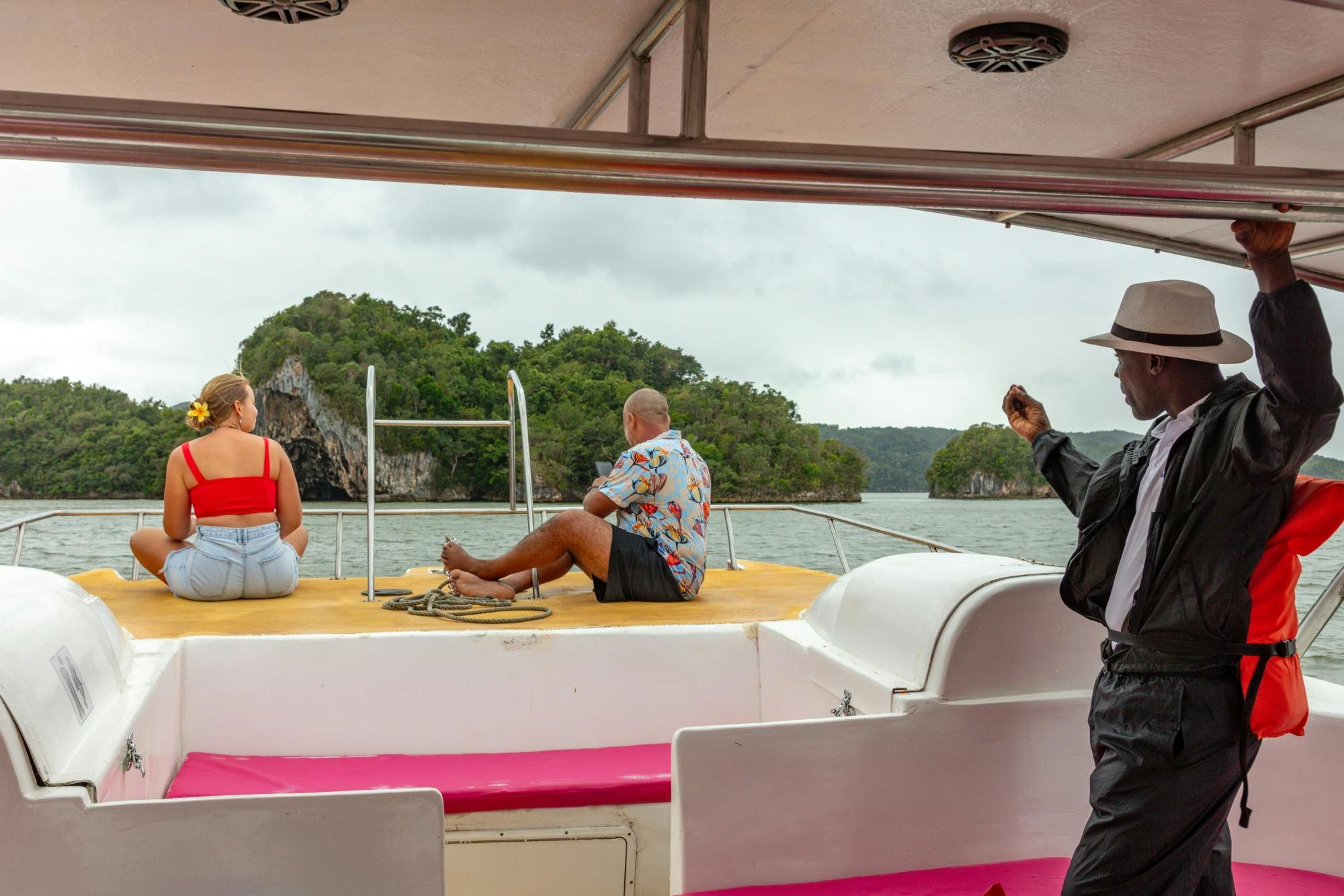 Los Haitises National Park full-day tour with beachside lunch