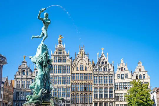 Antwerp surprise walk with a local