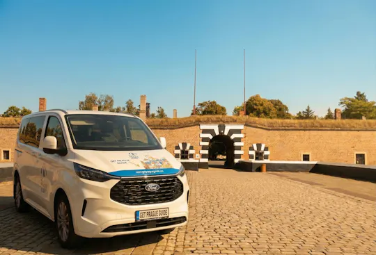 Tour naar Theresienstadt vanuit Praag inclusief ticket en audiogids