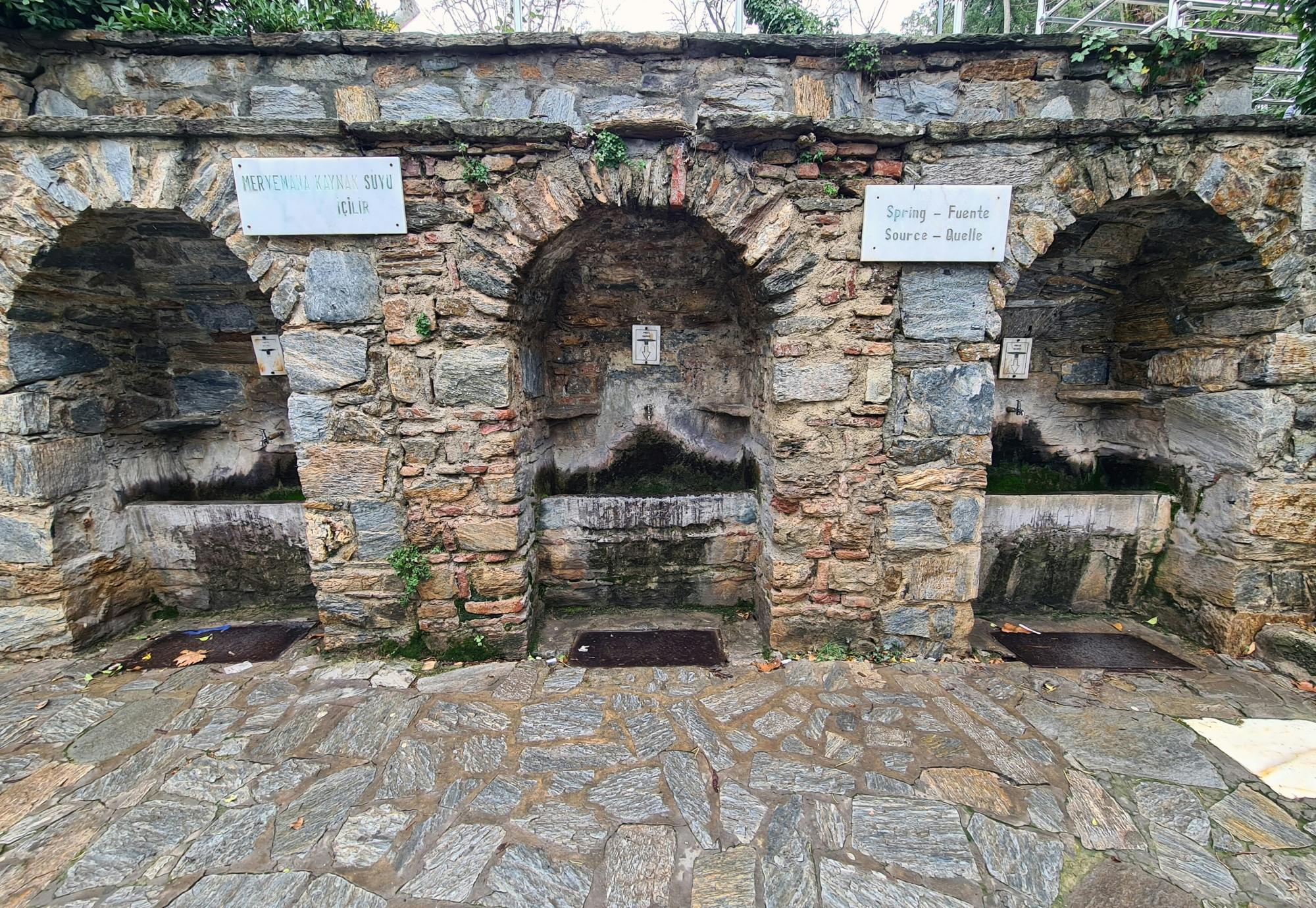 Ancient Ephesus tour with Virgin Mary House visit and lunch