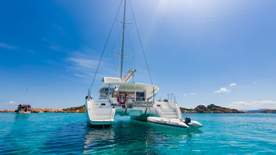 Rejs katamaranem do La Maddalena z Santa Teresa di Gallura