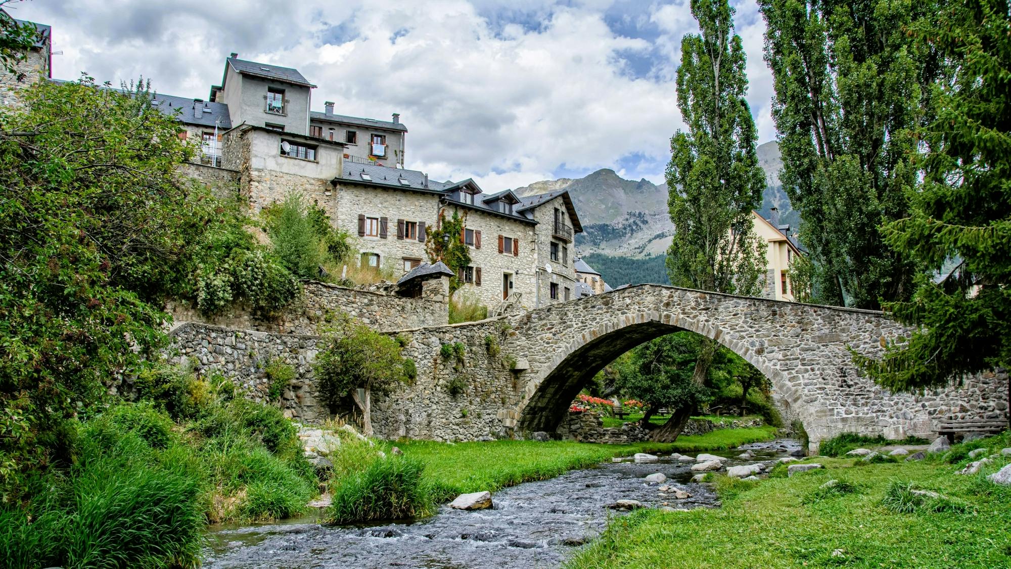 Tagesausflug nach Canfranc, Jaca und Sallent de Gállego von Zaragoza aus