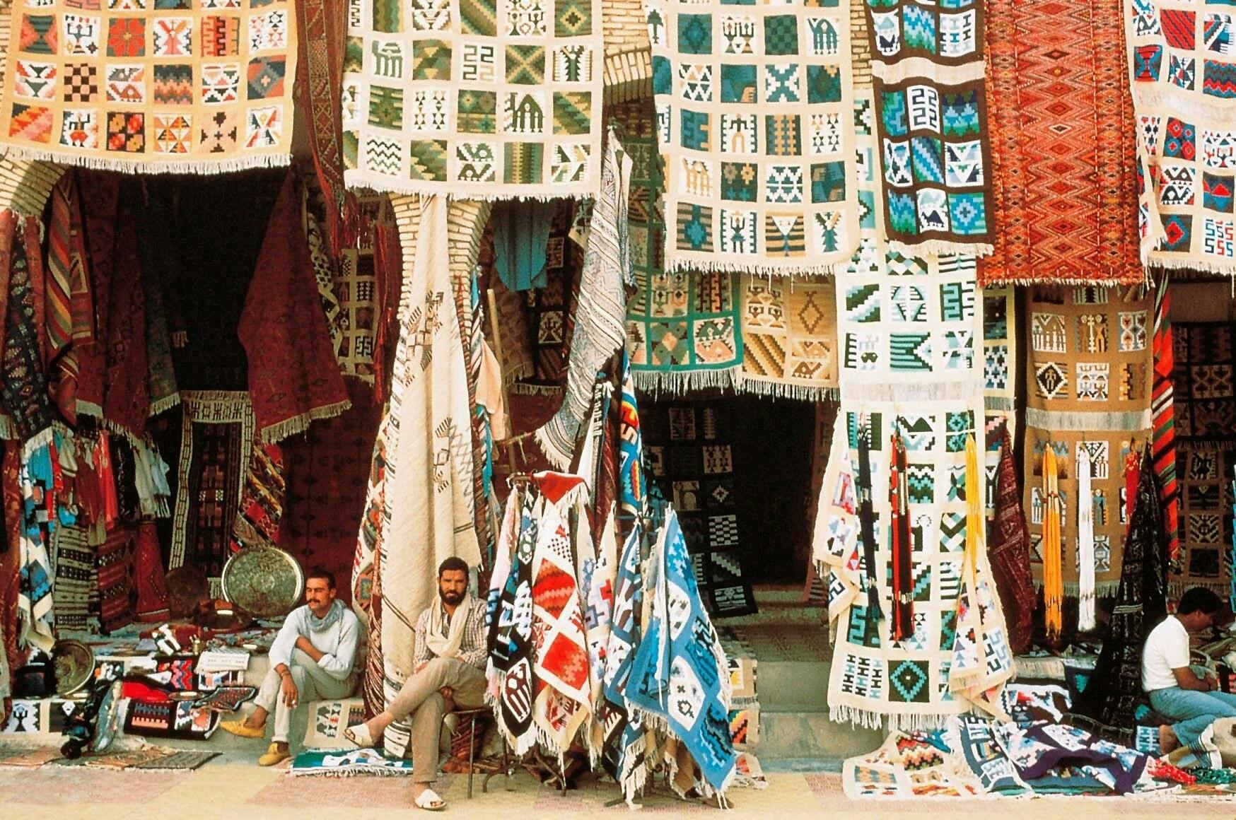 Tunisian Sahara three deserts and oasis overnight tour