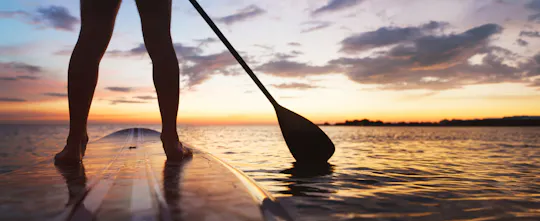 Tour al tramonto con stand-up paddleboard a LED a Cala Ratjada