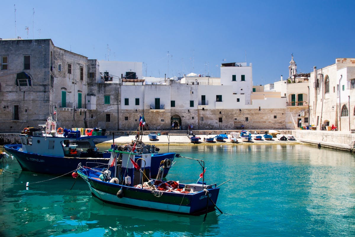 Visita guidata a Monopoli e Alberobello con partenza da Bari