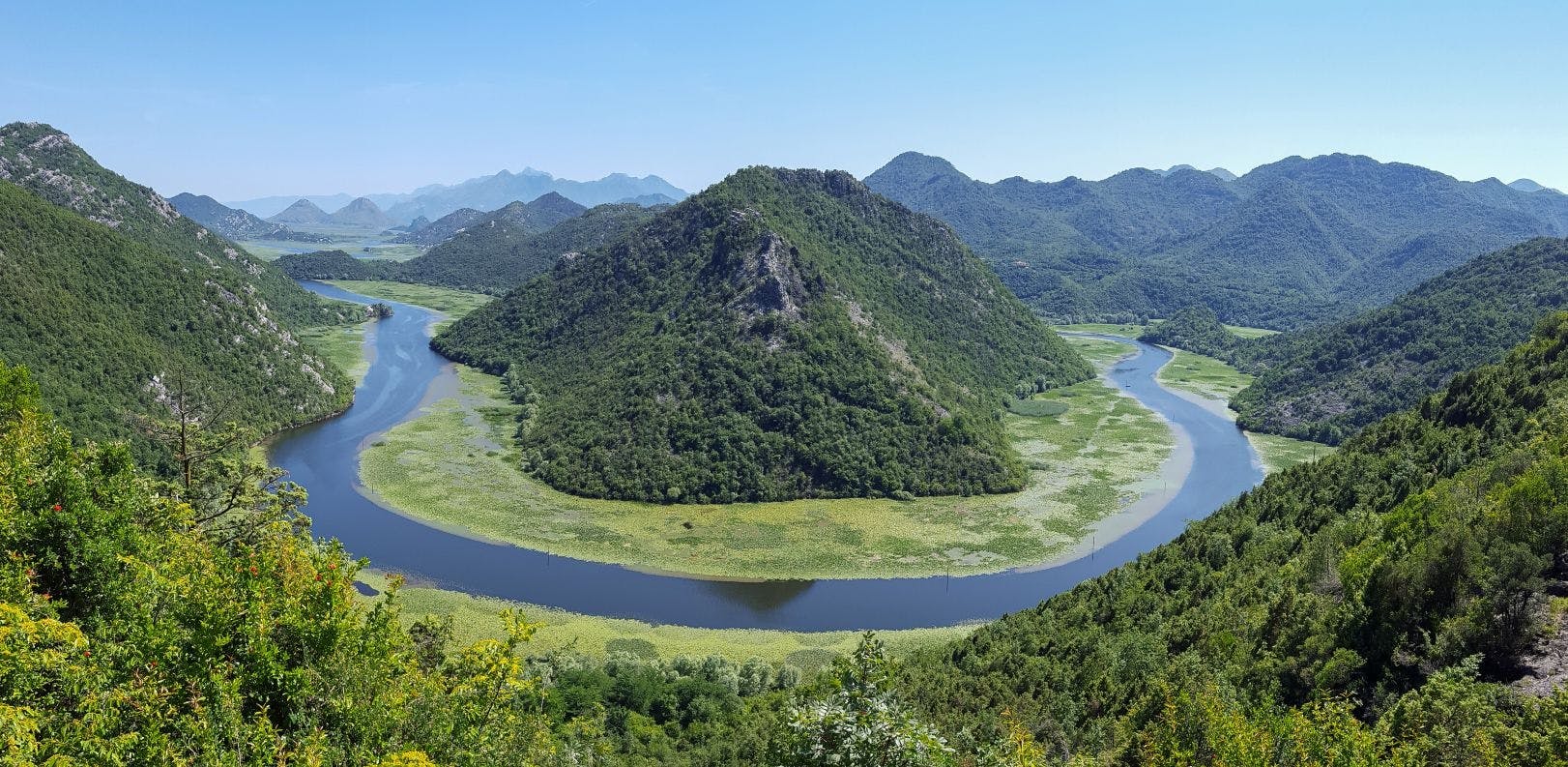 Tour naar Skadar meer met wijnproeverij