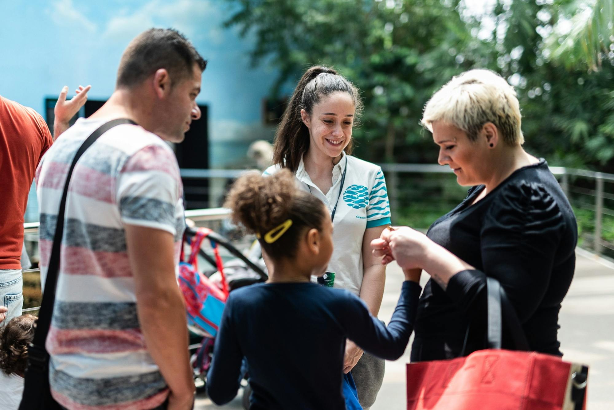 Visita guiada al Oceanário de Lisboa con un educador marino