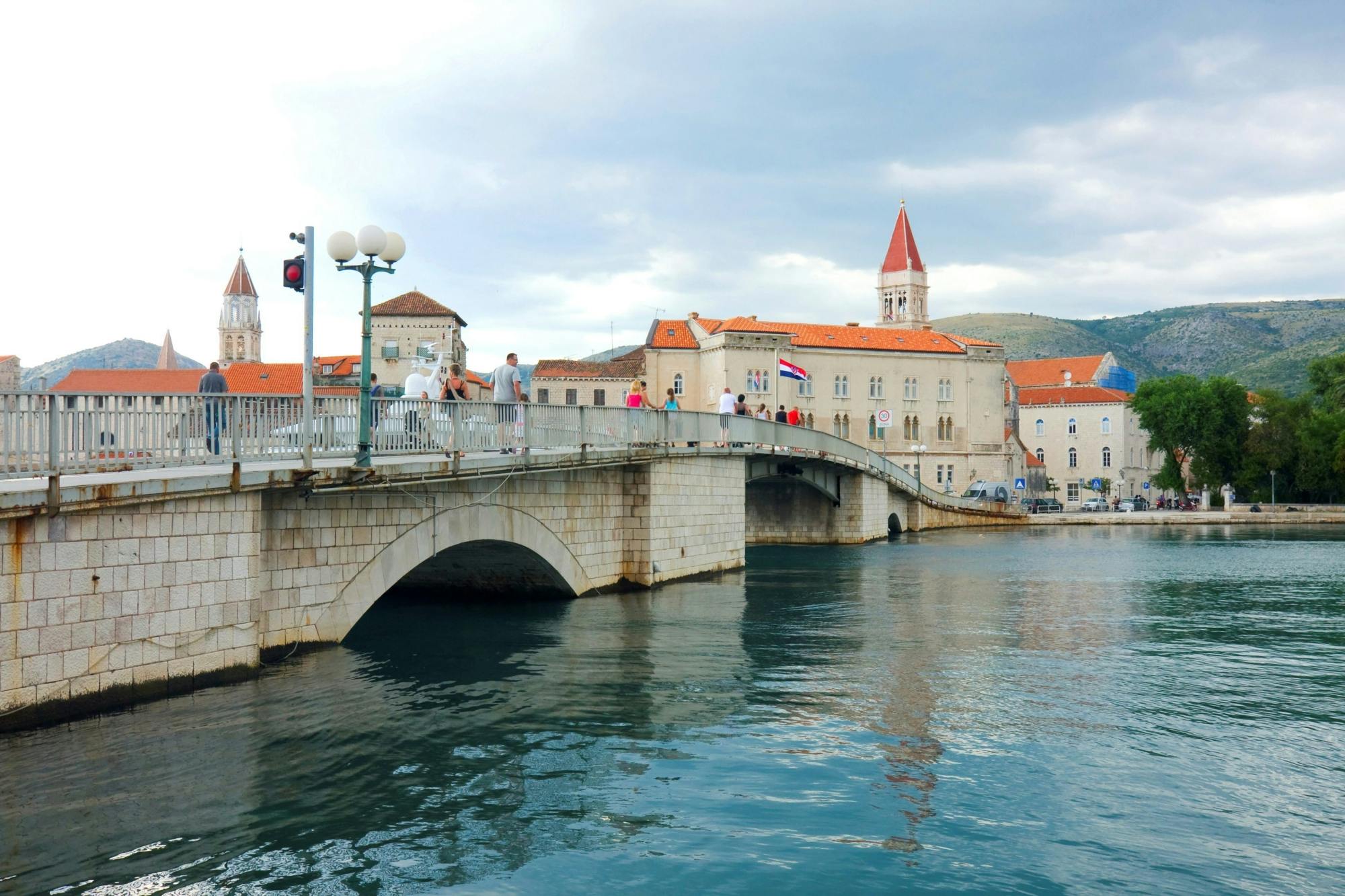 Trogir en Blue Lagoon drie-eilanden speedboot tour