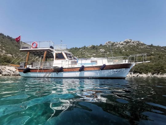Journée d'excursion privée en bateau depuis Marmaris