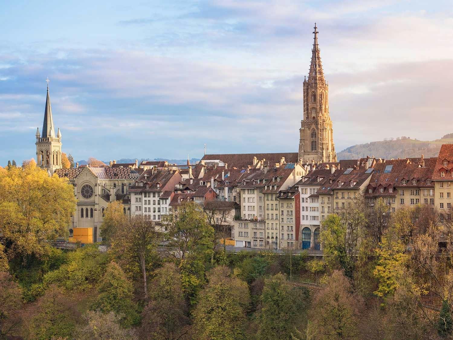 Passeio a pé por Berna e prova de chocolate com um local