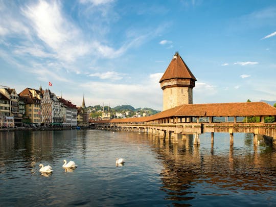 Passeio a pé por Lucerna e degustação de chocolate com um local