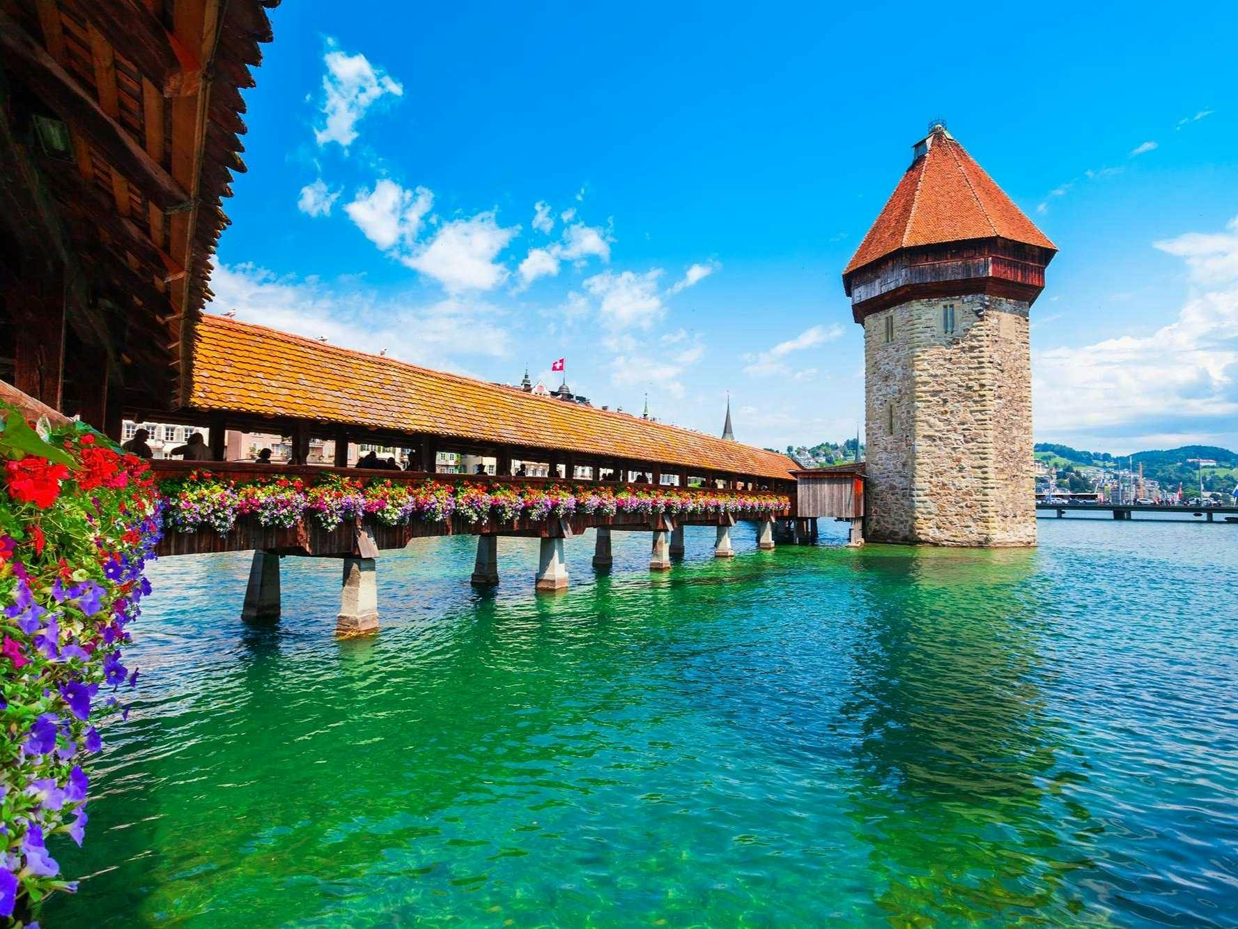 A melhor visita guiada de introdução a Lucerna com um local