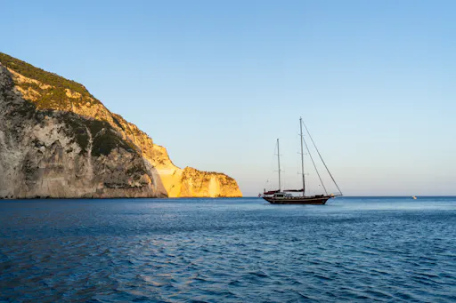 Rhodes Bay sunset sailing cruise