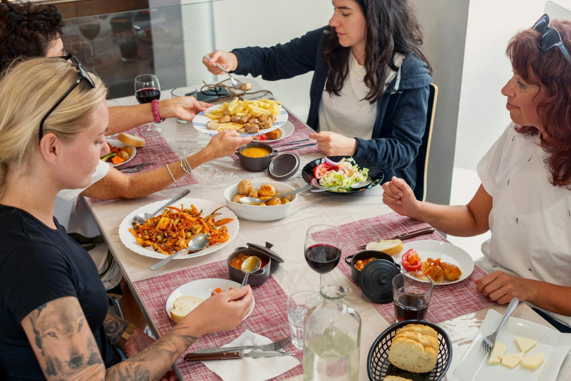 Fuerteventura highlights and hikes tour with local lunch