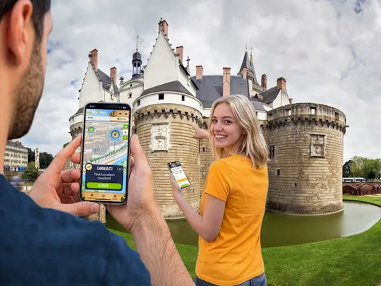 Caça ao tesouro digital autoguiada em Nantes
