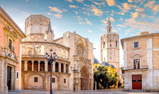 Katedra w Walencji i Święty Graal z pominięciem kolejki - wycieczka z przewodnikiem