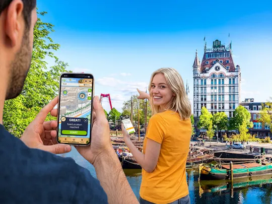 Self-guided digital scavenger hunt in Rotterdam