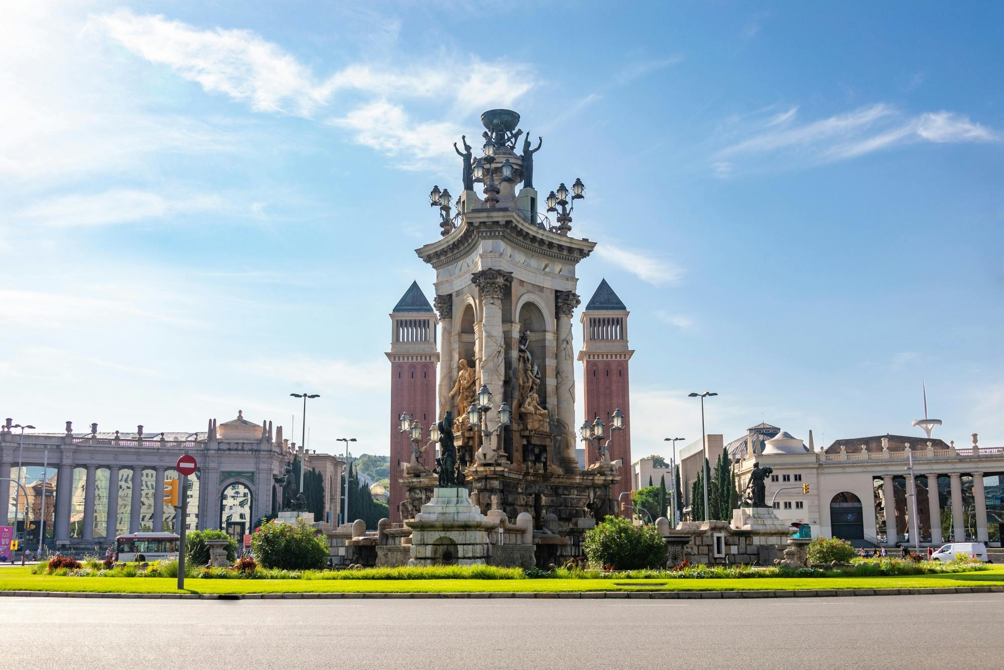 Full-day Barcelona highlights tour from Costa Brava