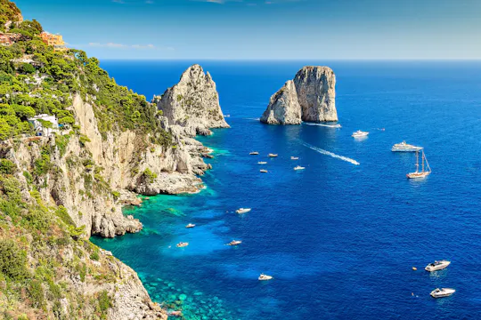 2-stündige private Bootstour rund um Capri