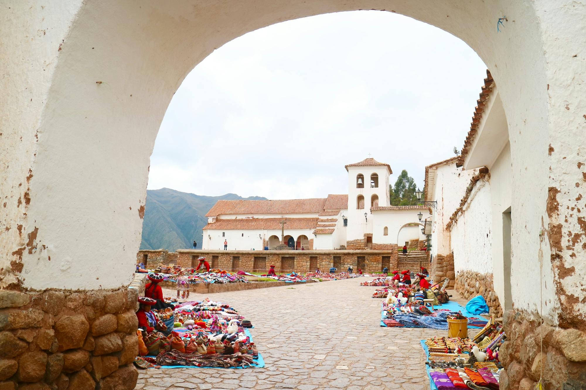 2-day Sacred Valley and Chinchero guided tour