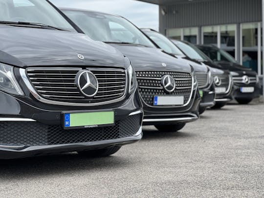 Private transfer between Ferenc Liszt airport and Budapest