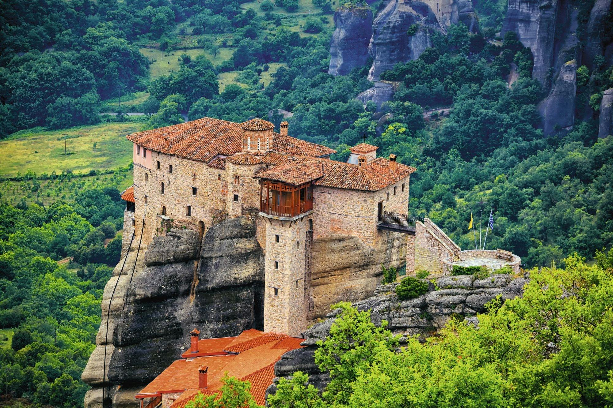 Meteora cliff-top monasteries and Kalambaka day trip