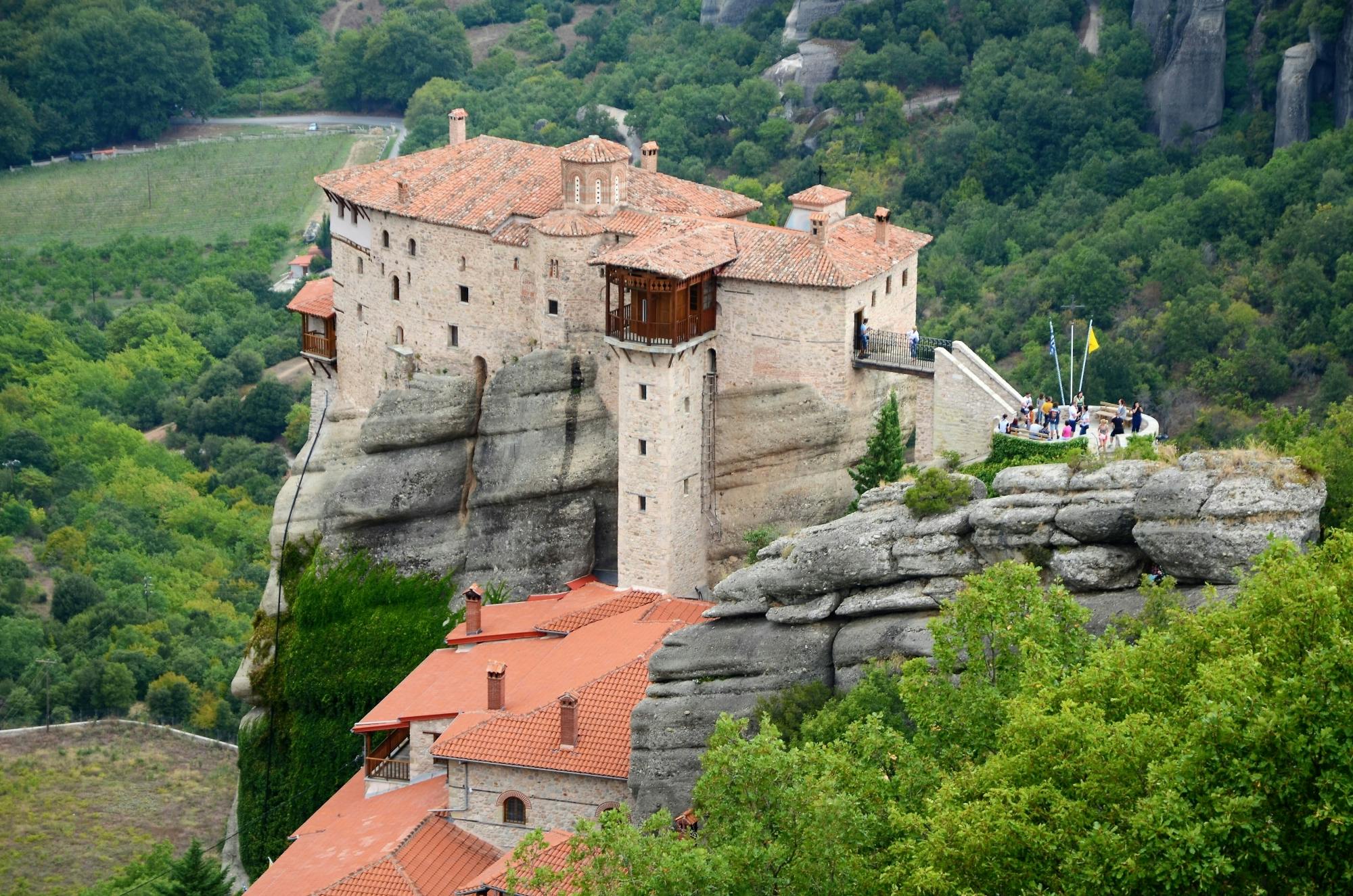 Meteora cliff-top monasteries and Kalambaka day trip