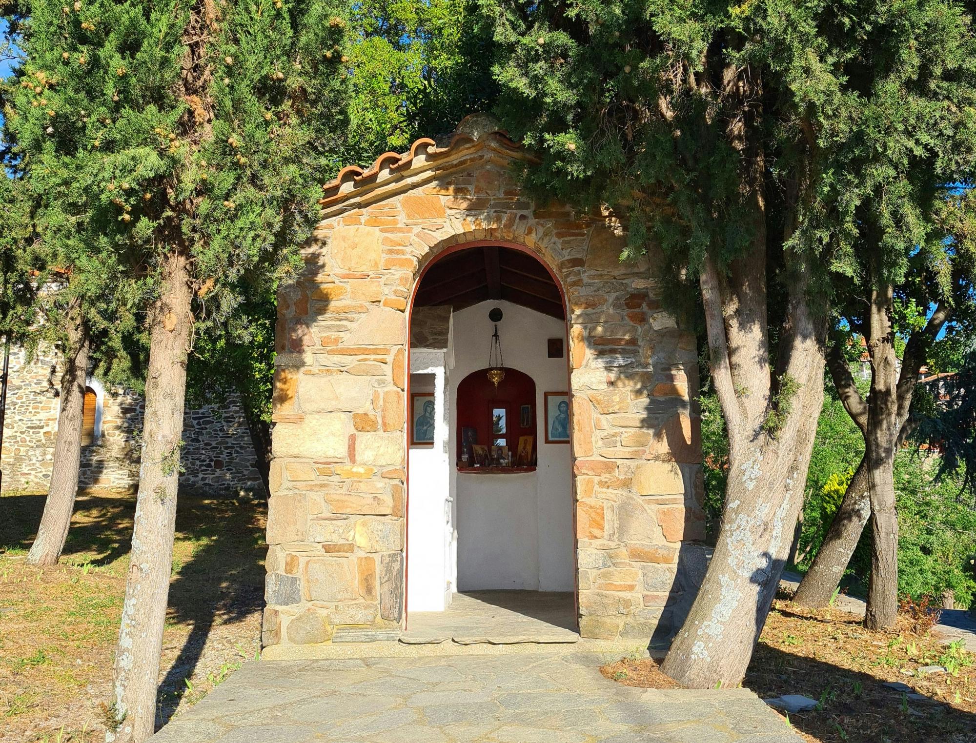 Full-day tour of Sithonia’s highlights with honey tasting and lunch