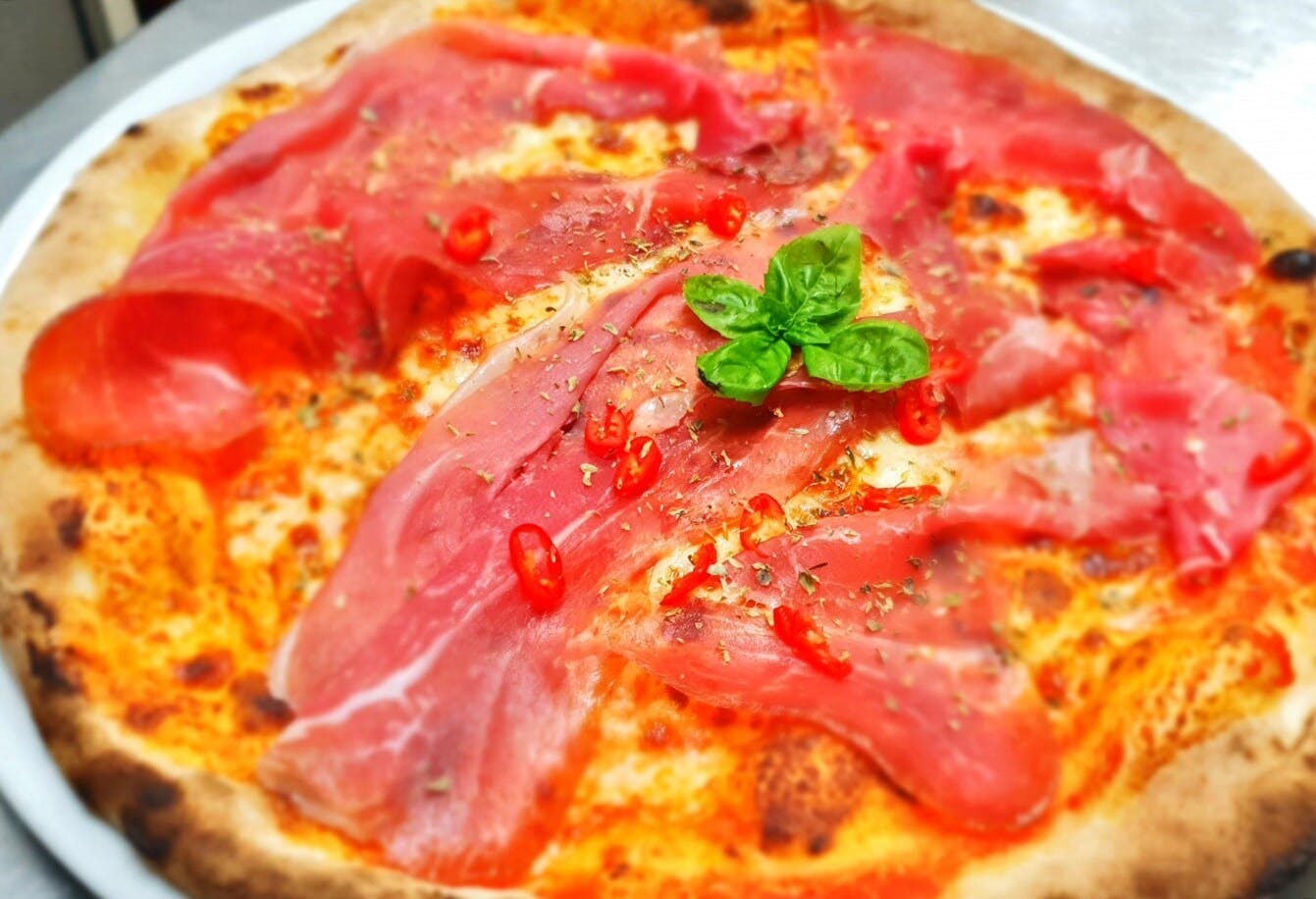 Pizza cookery class in Giardini Naxos