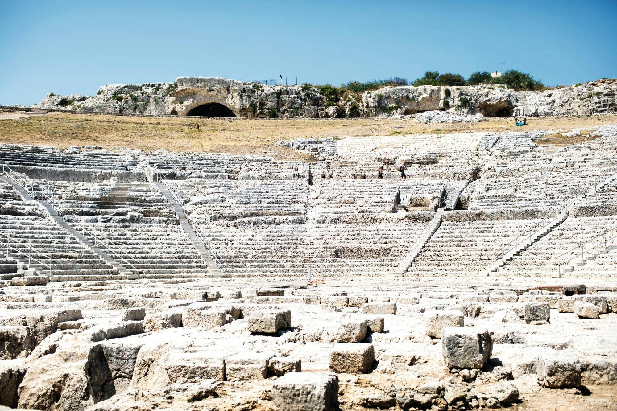 Full-day Syracuse guided heritage tour