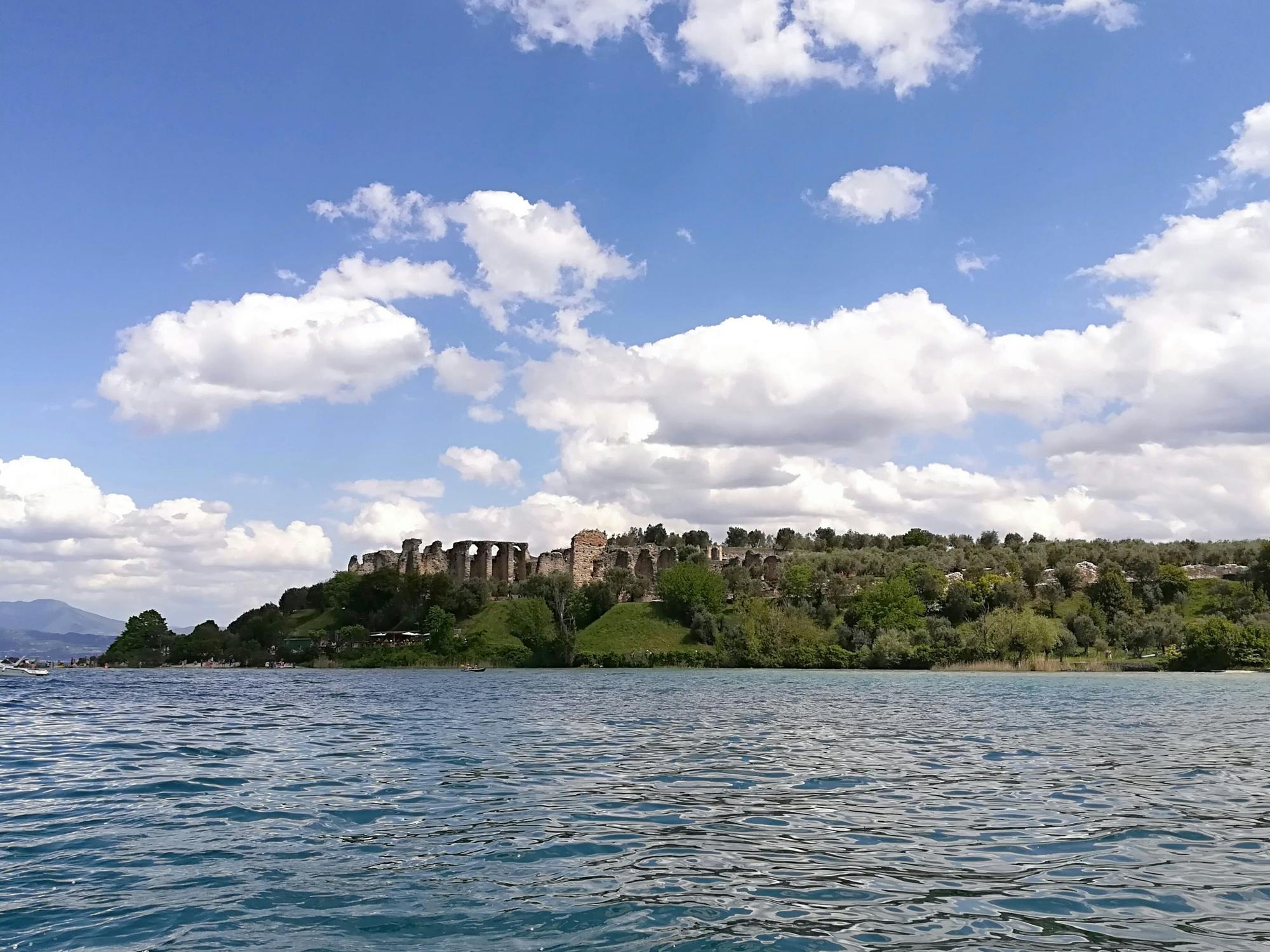 Lake Garda tour with boat trip from northern hotels