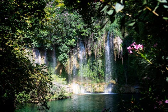 Karacaoren See und Kurşunlu Wasserfall mit Shopping für Kemer Gäste