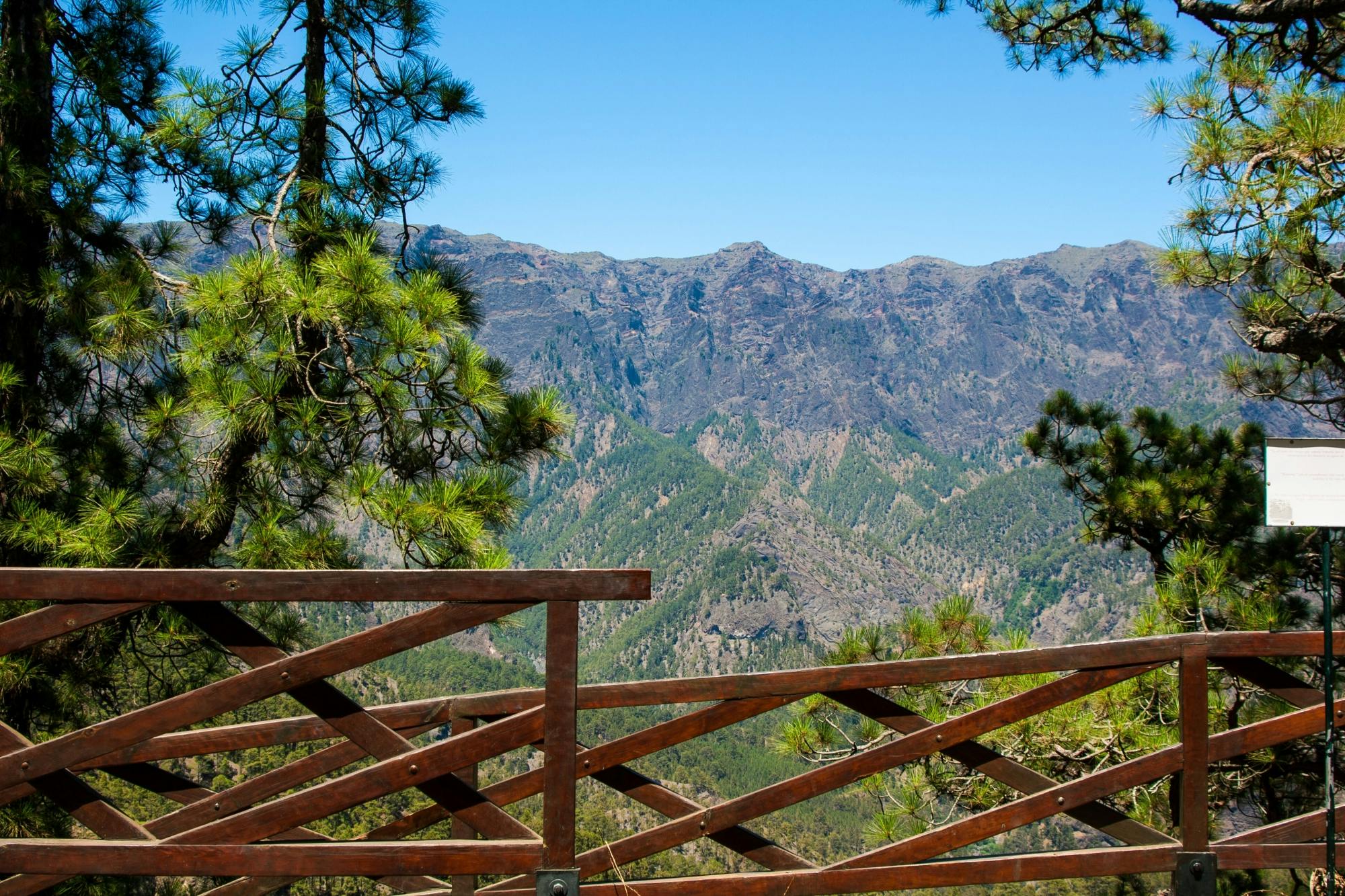 Full-day tour of northern La Palma with Roque de los Muchachos