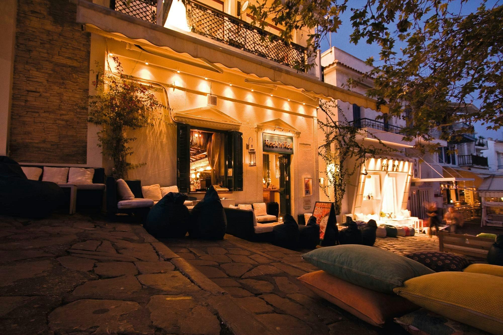 Skiathos town evening tour with local liqueur tasting