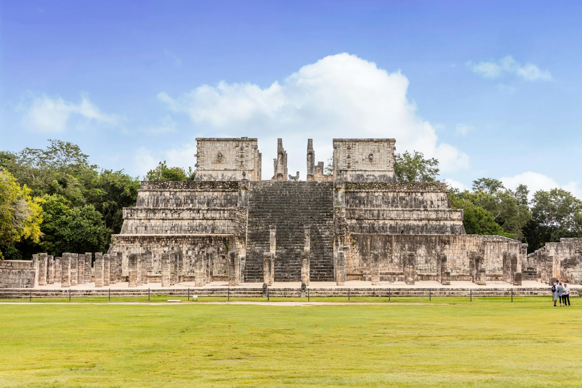 Full-day private tour of Chichen Itza with expert guide