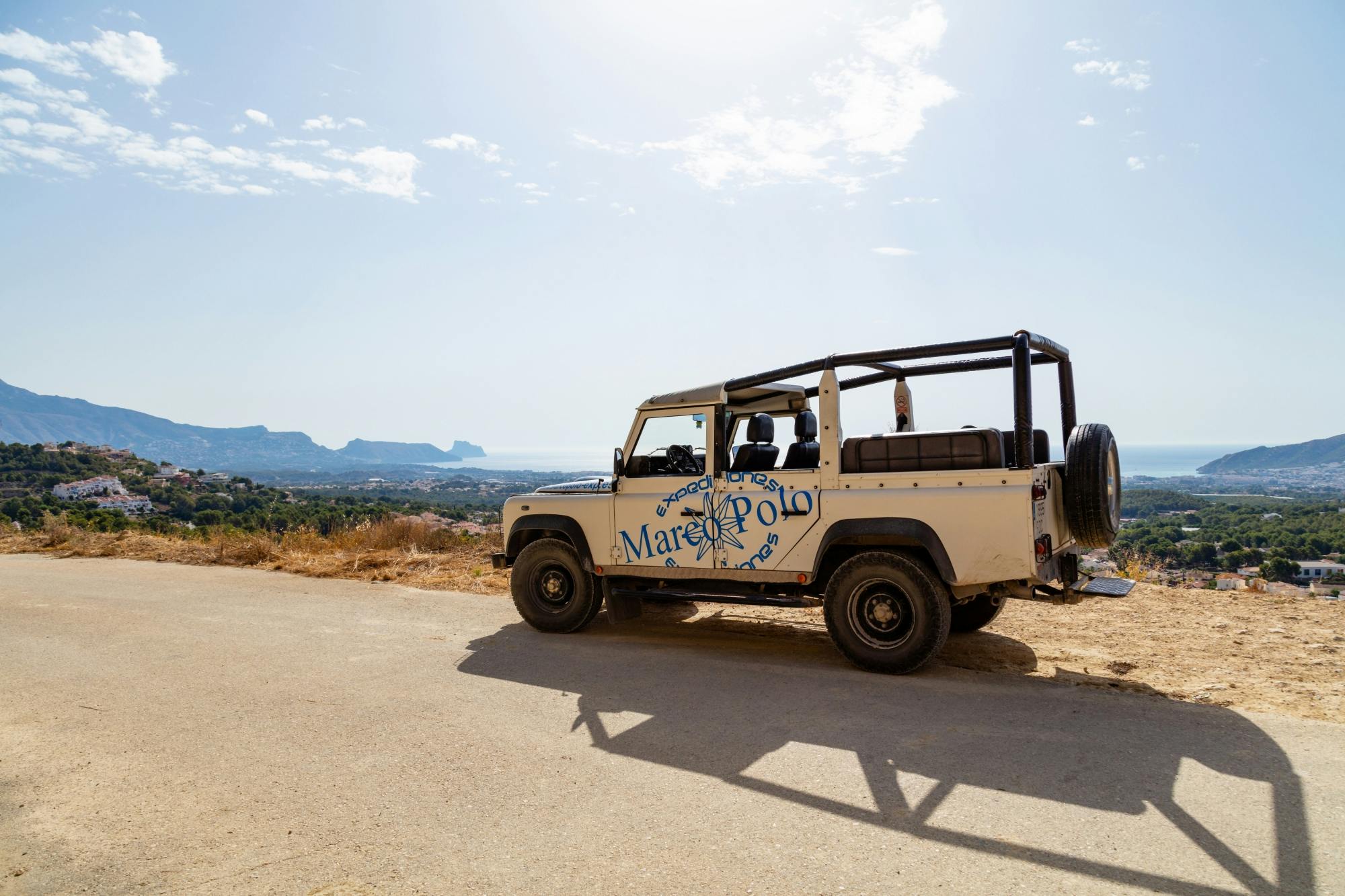 4x4 moonlight safari with traditional dinner in Benidorm