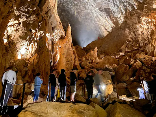 Vallorbe Caves tickets with underground river walk