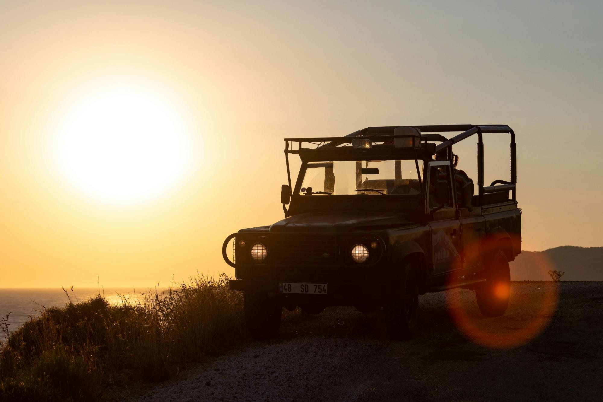 4x4 moonlight safari with traditional dinner in Benidorm