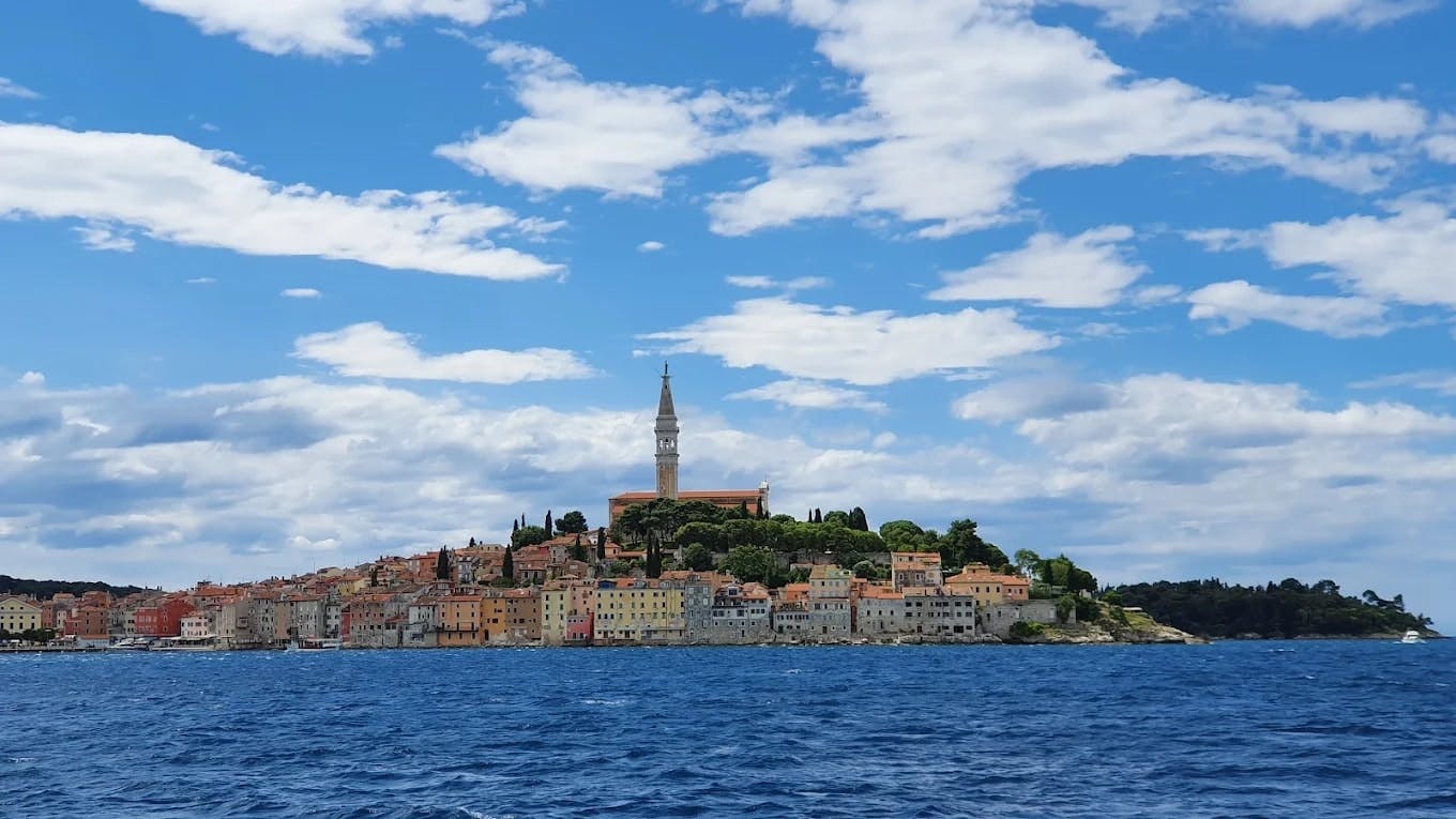 Full-day Rovinj and Lim Fjord cruise with barbecue lunch