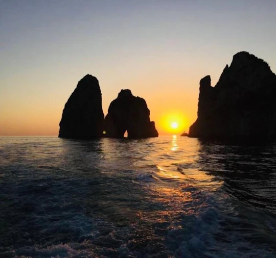 Unforgettable magic island sunset tour experience