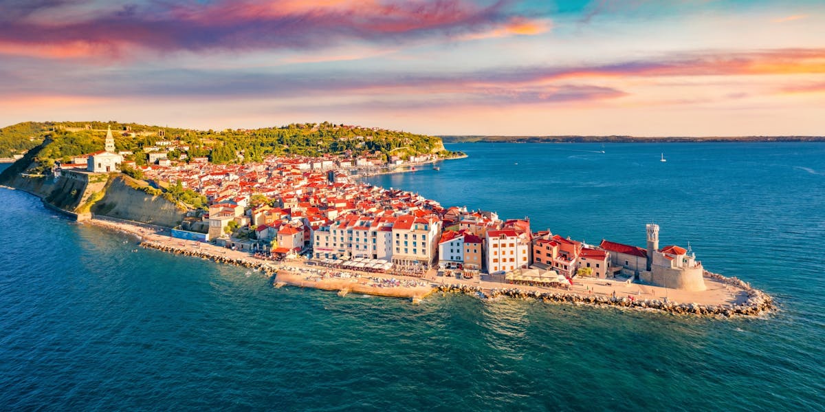 Rondleiding langs de kust vanaf Piran met proeverij vanaf lokale visgerechten