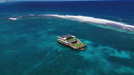 Poko Loko floating bar morning experience