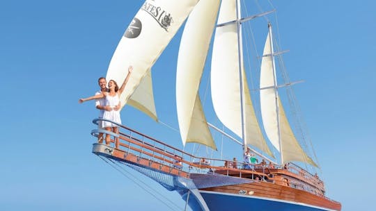 Visita combinada a Hurghada, yate pirata y submarino desde Luxor con almuerzo