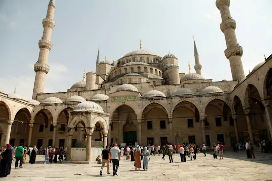 Hagia Sophia, crociera sul Bosforo, visita guidata in piccolo gruppo della Moschea Blu