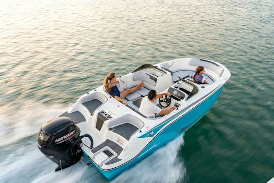 Private speedboat tour to Lindos' sea caves with snorkelling