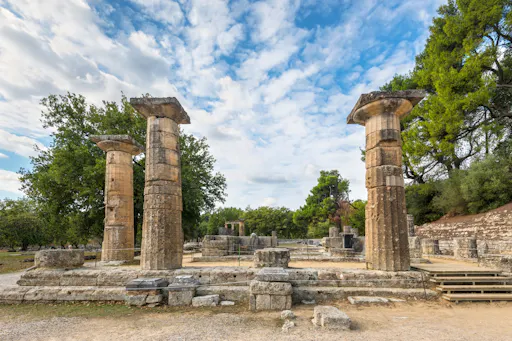 Guided tour of Ancient Olympia with a local expert
