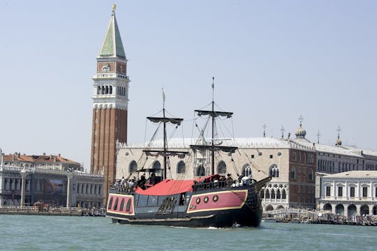 Panorama-Kreuzfahrt mit venezianischer Galeone zum Mittagessen in Venedig